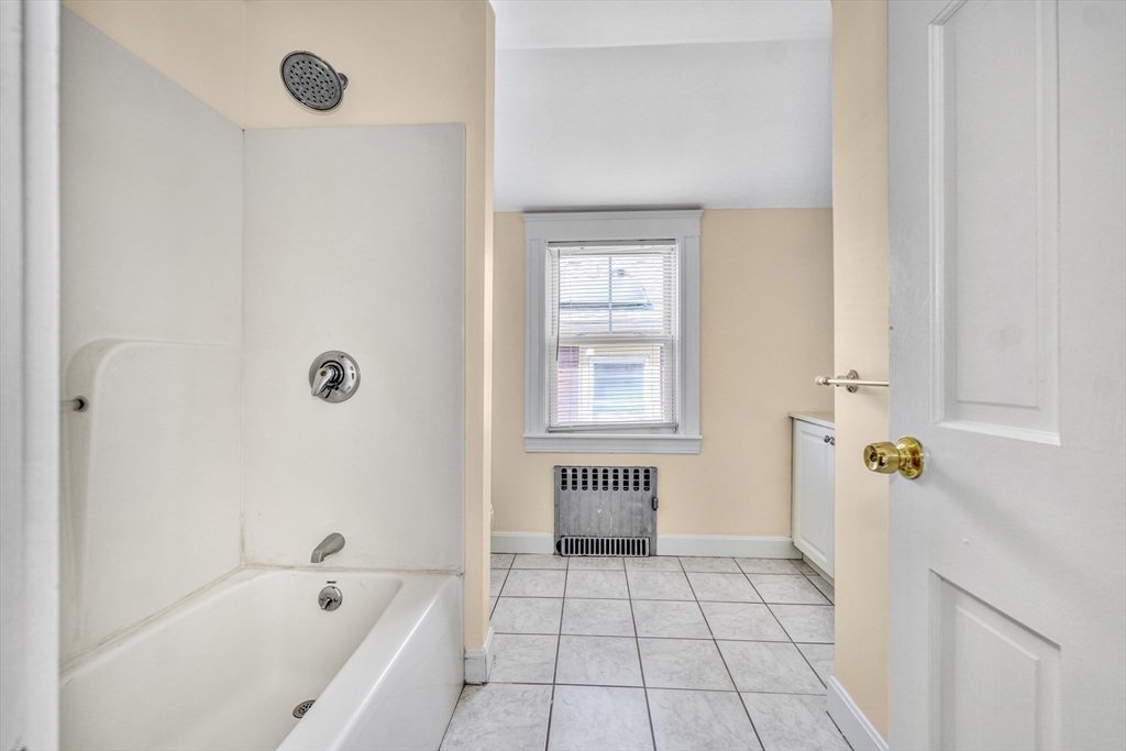 50 Conwell Ave
