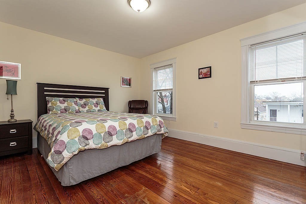 50 Conwell Ave