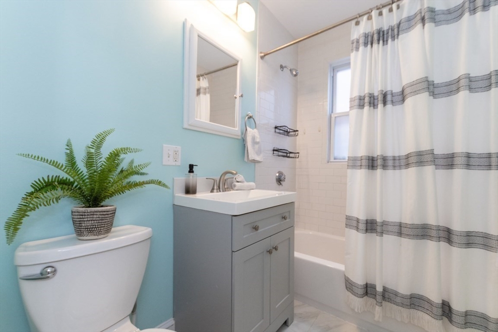 307 Hyde Park Ave # 1