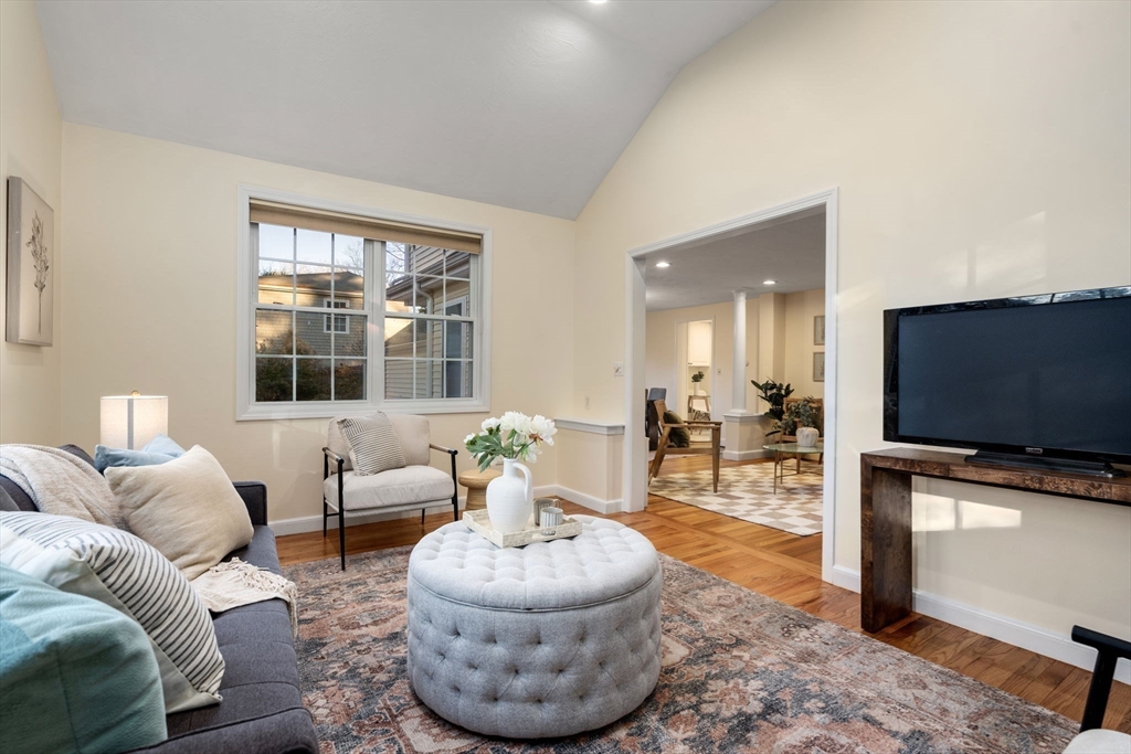 3 Birchtree Dr
