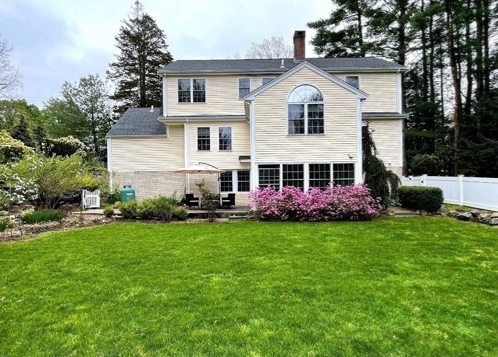 3 Birchtree Dr