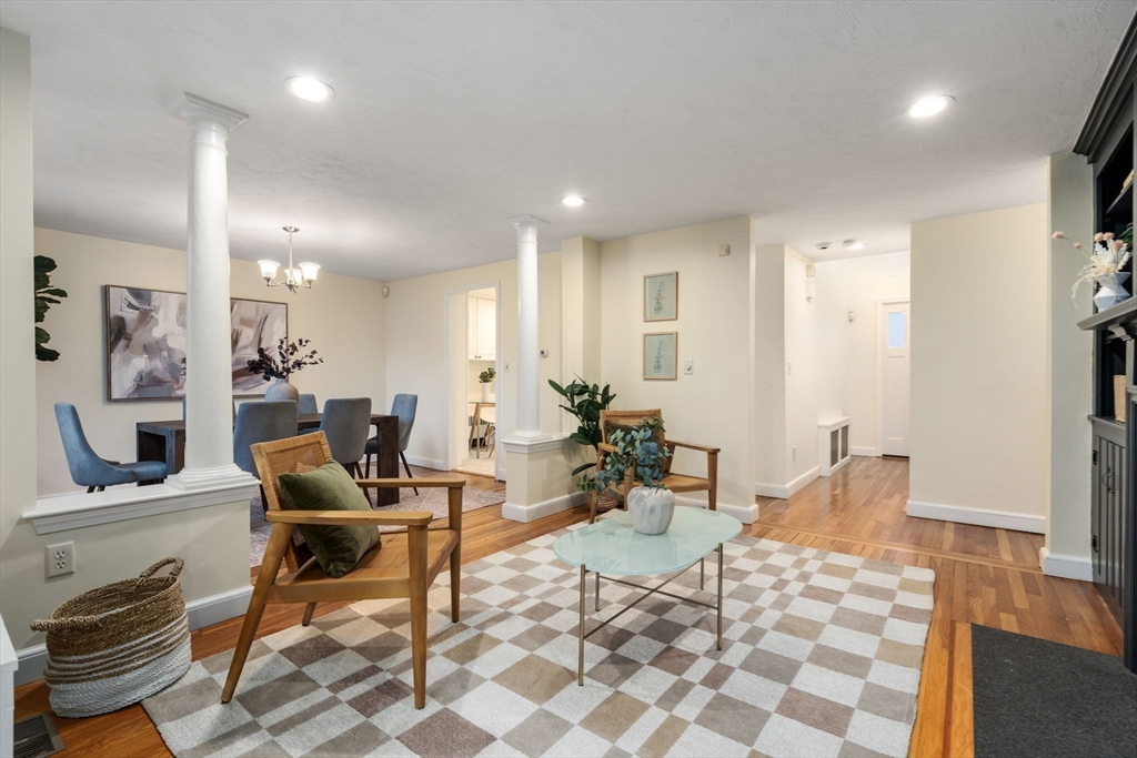 3 Birchtree Dr