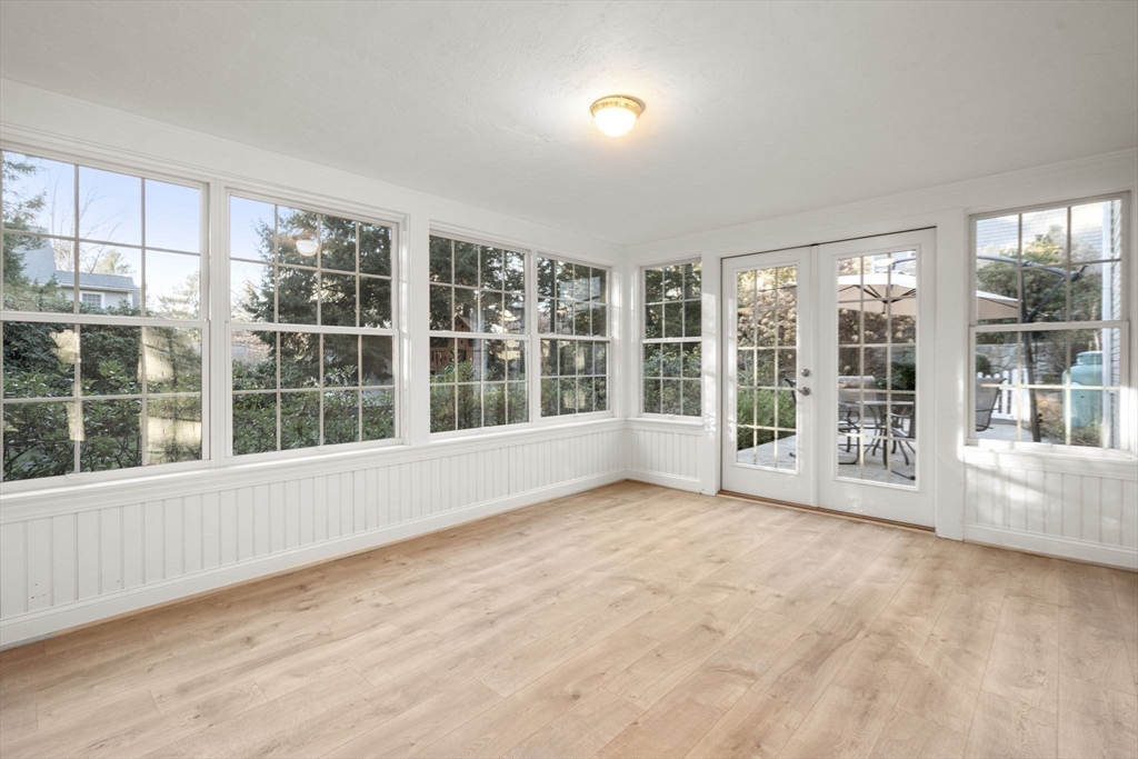 3 Birchtree Dr