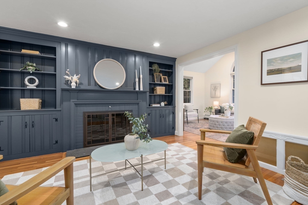 3 Birchtree Dr