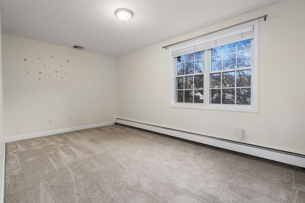 3 Birchtree Dr