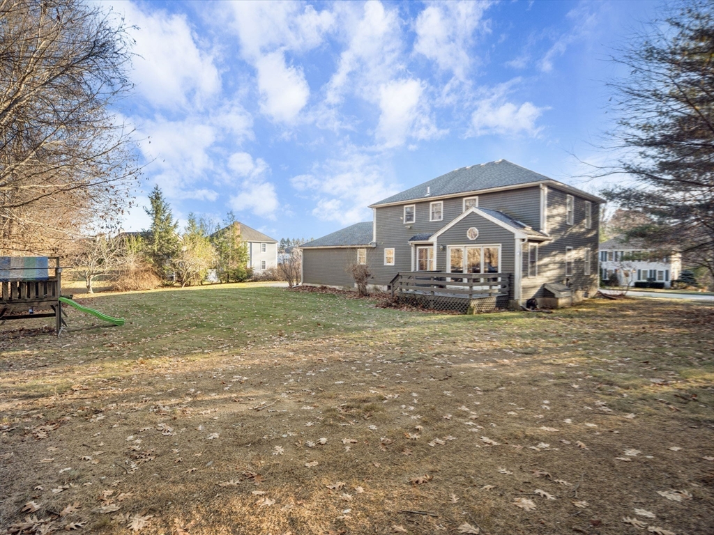 10 Lamplighter Drive