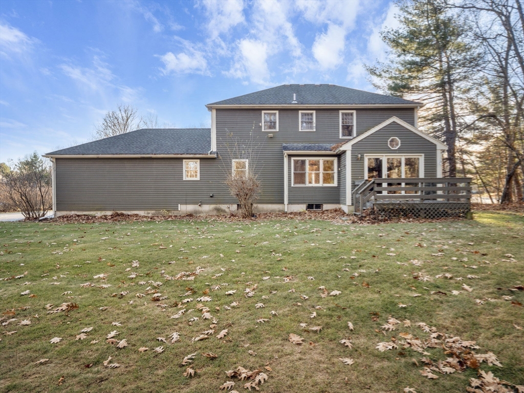 10 Lamplighter Drive