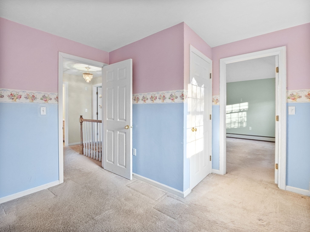 10 Lamplighter Drive