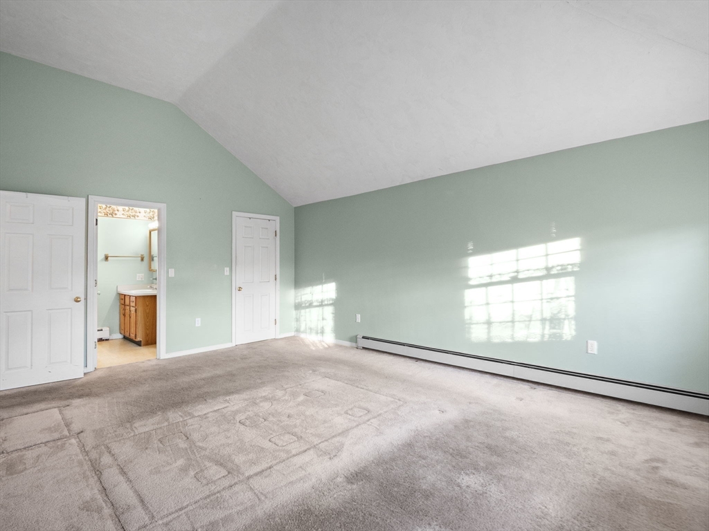 10 Lamplighter Drive