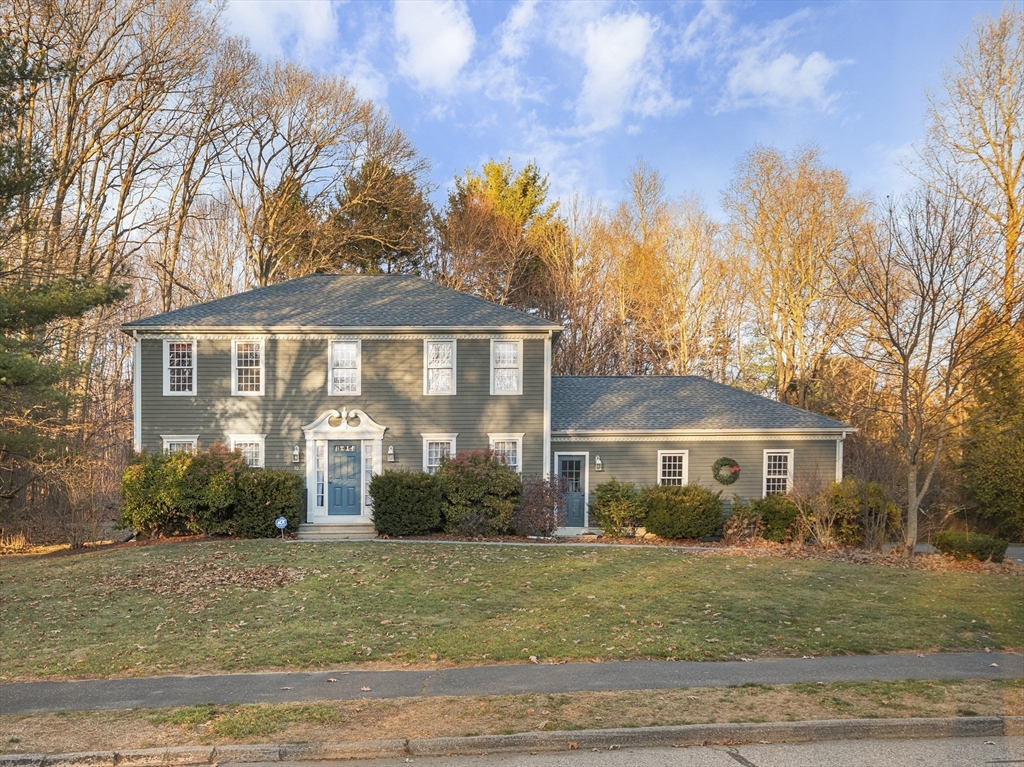 10 Lamplighter Drive