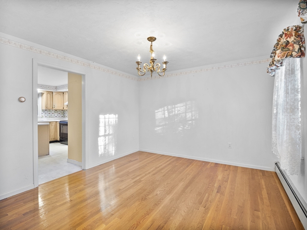 10 Lamplighter Drive