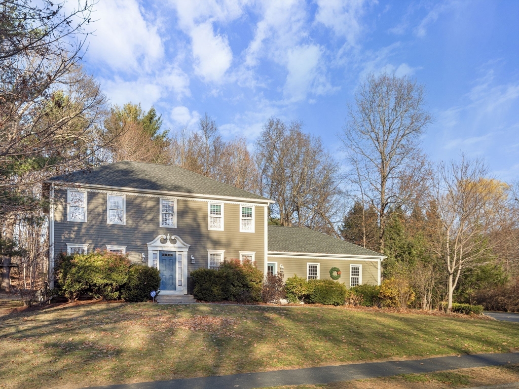 10 Lamplighter Drive