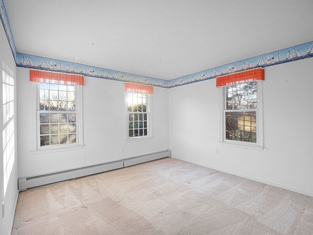 10 Lamplighter Drive