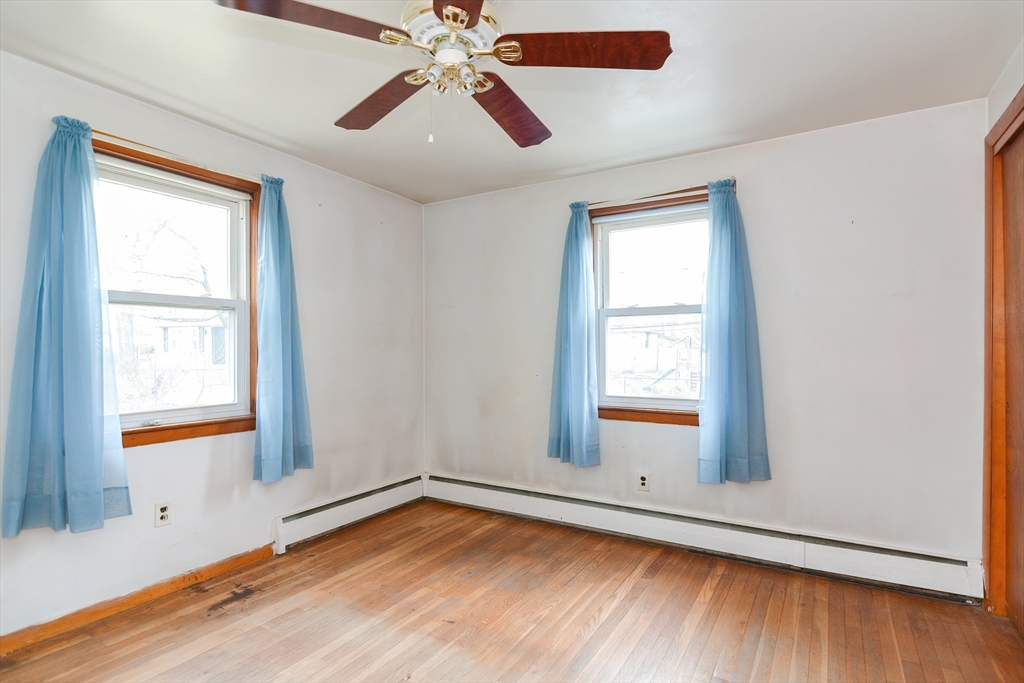 36 Fairlane Rd