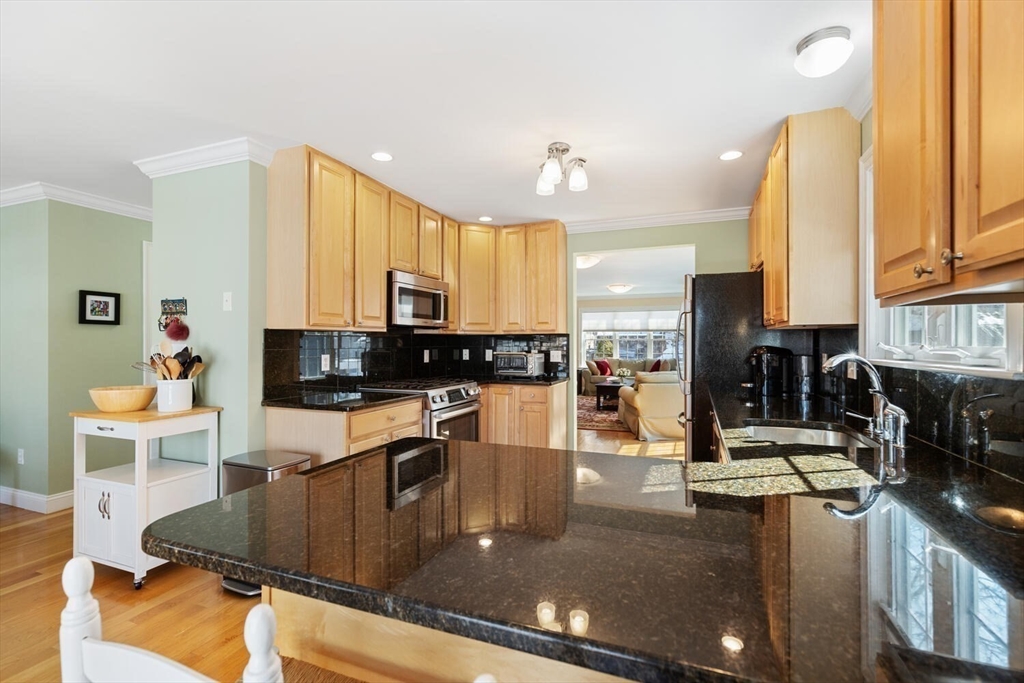 64 Wilmot St # 64