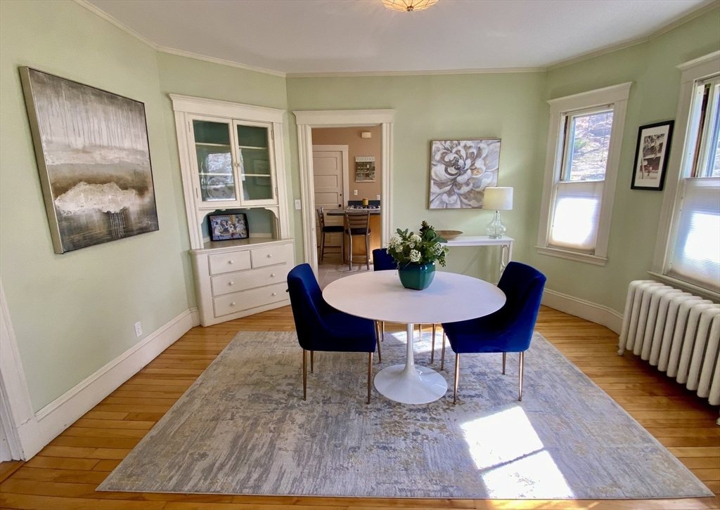 48 Florence Ave # 1