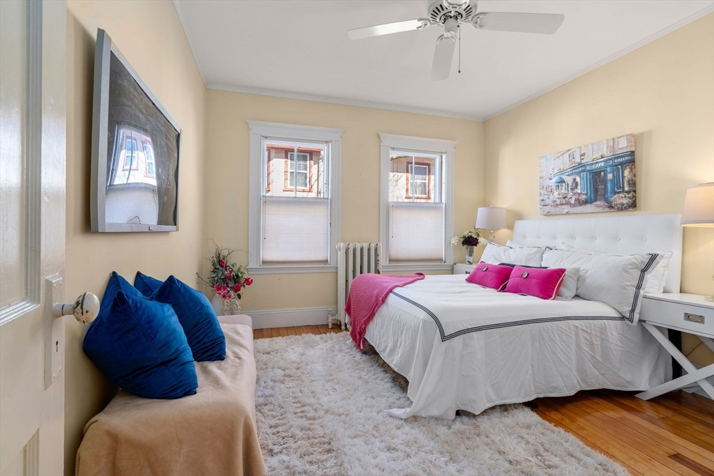 48 Florence Ave # 1