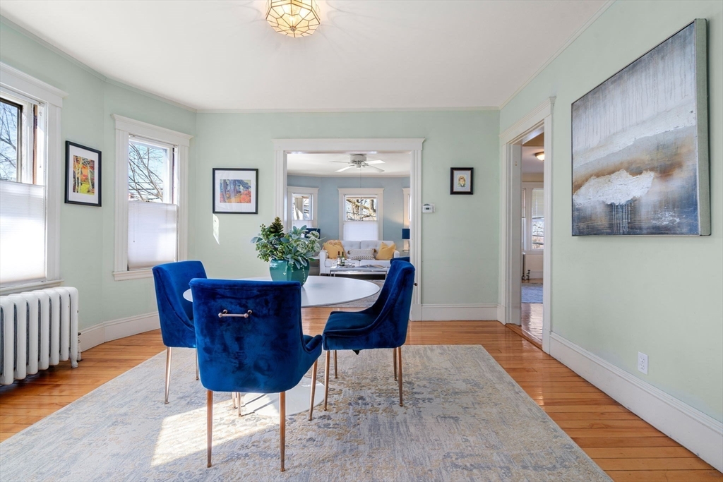 48 Florence Ave # 1