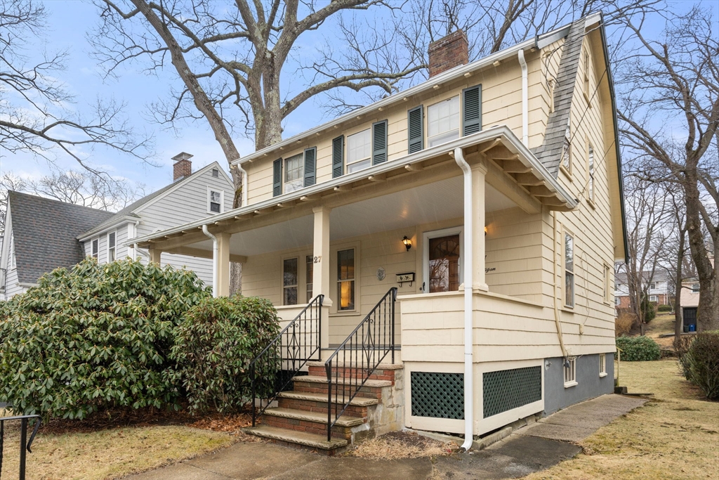 27 Hawthorne Avenue