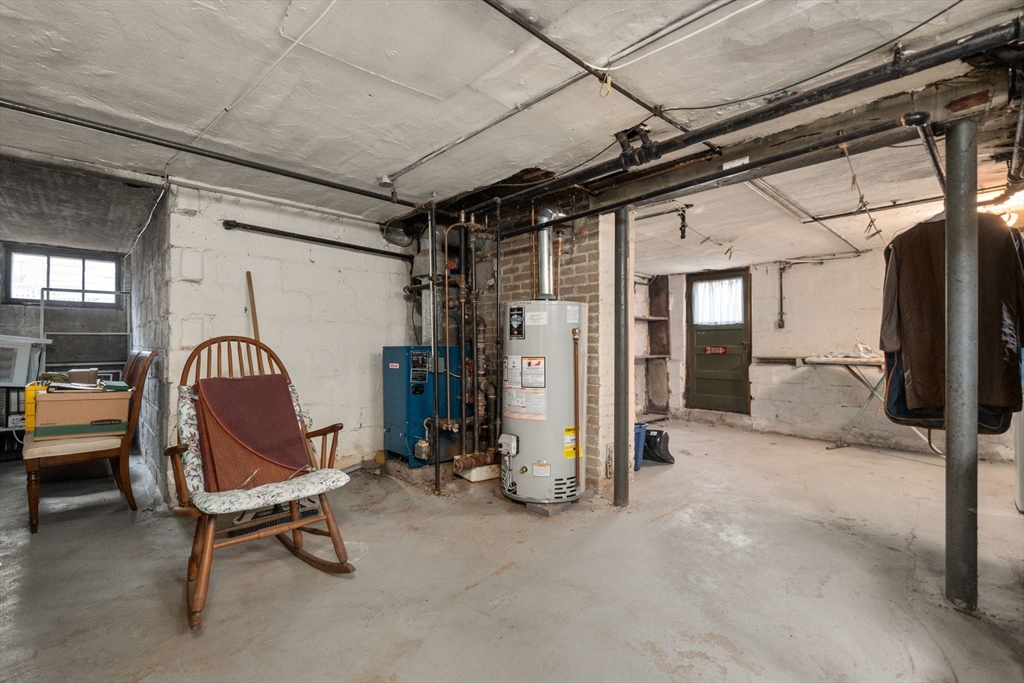 27 Hawthorne Avenue