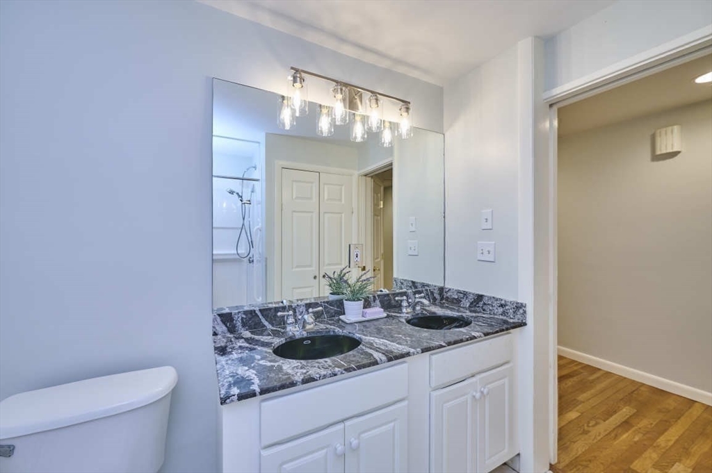 274 Cochituate Rd