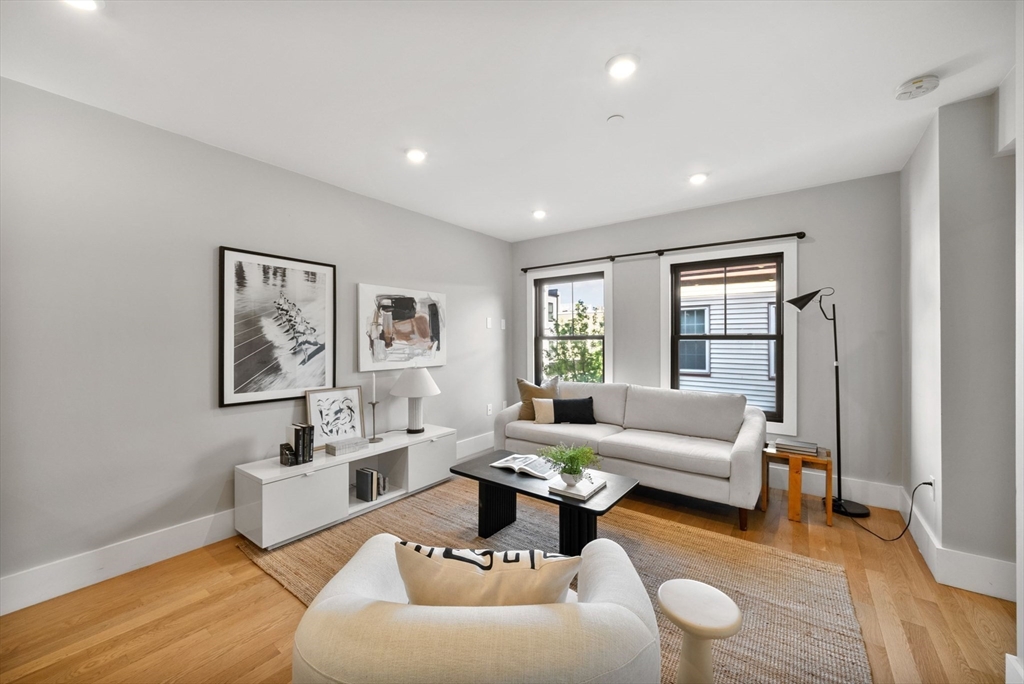 4-6 Everett Place # 2