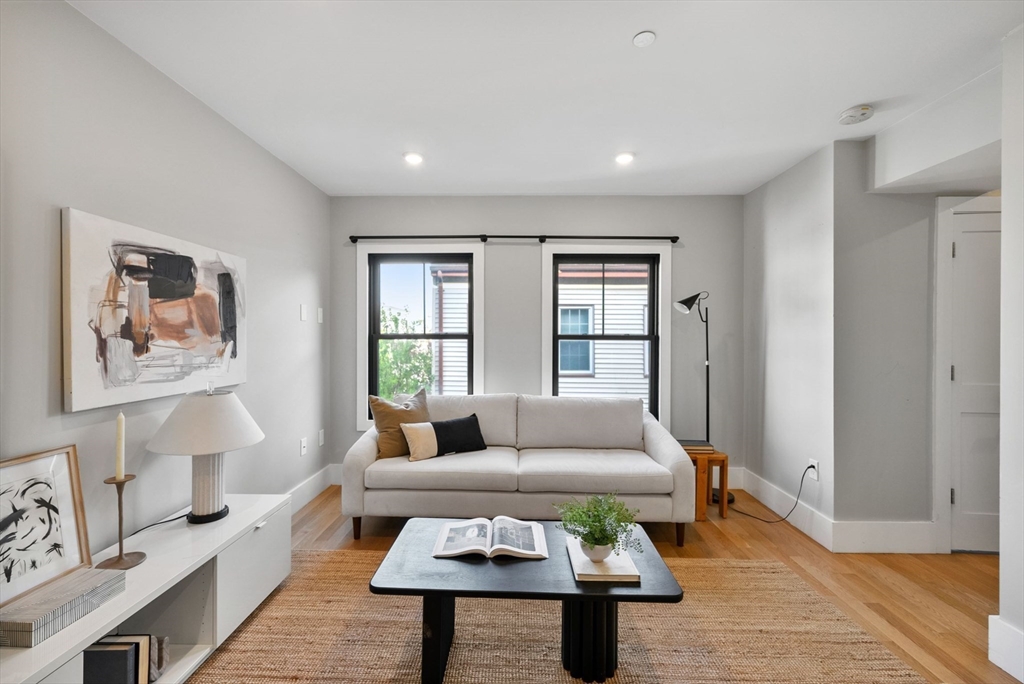 4-6 Everett Place # 2