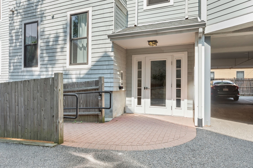 129 Highland Avenue # 4