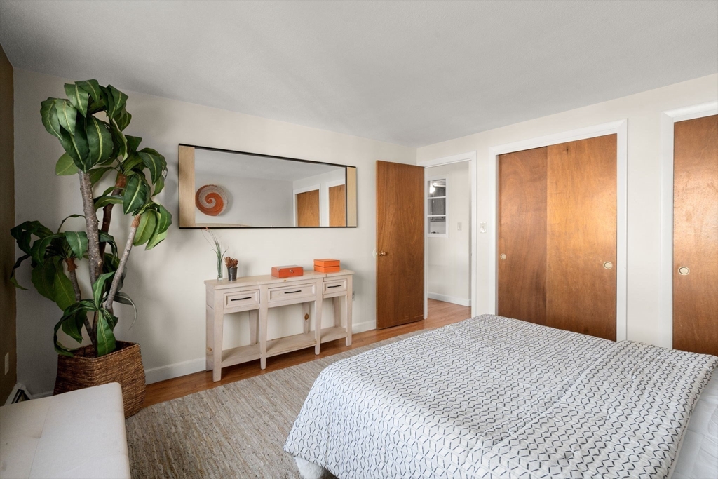 215 Massachusetts Avenue Unit: 19 (34)