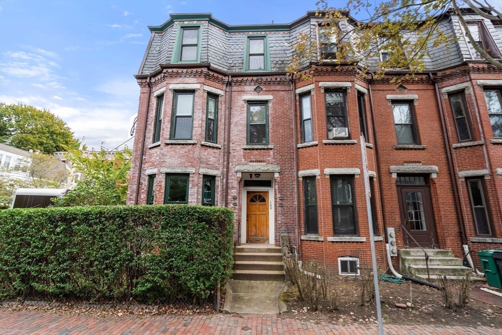 100 Magazine Street # 2