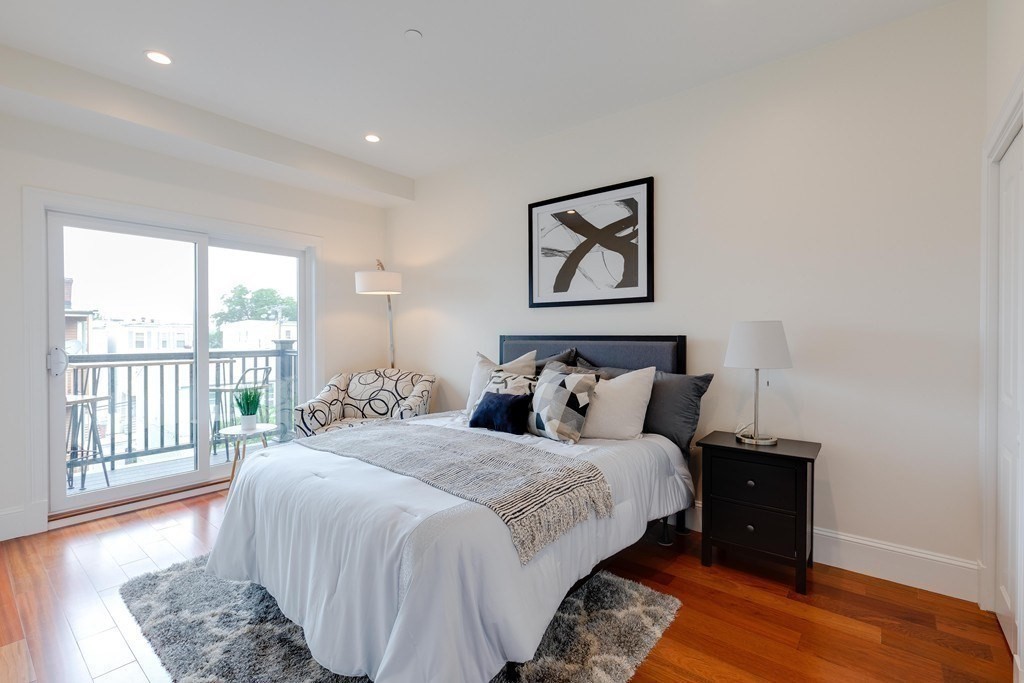 42 W Eagle Street # 2