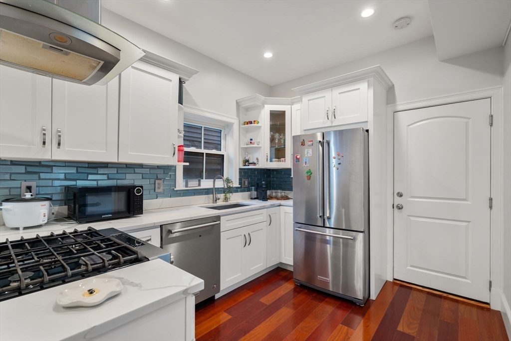 42 W Eagle Street # 2