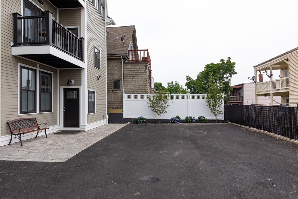 42 W Eagle Street # 2