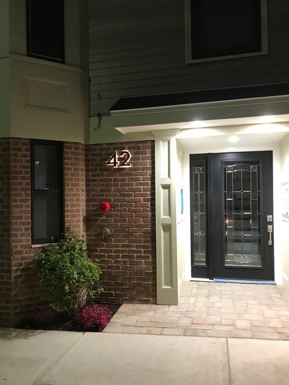 42 W Eagle Street # 2