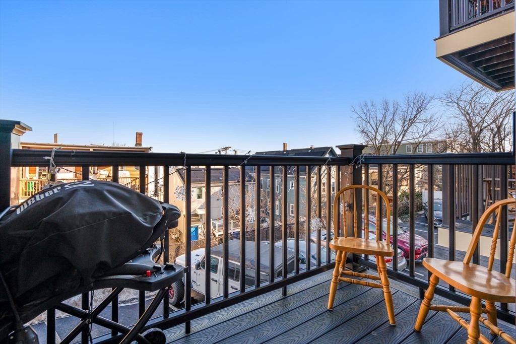 42 W Eagle Street # 2