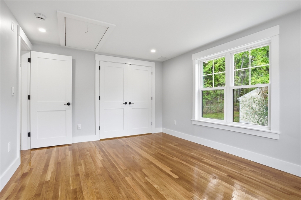 11 Bromfield Road