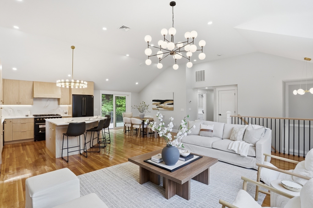 11 Bromfield Road