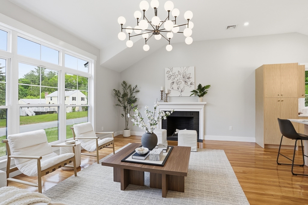11 Bromfield Road