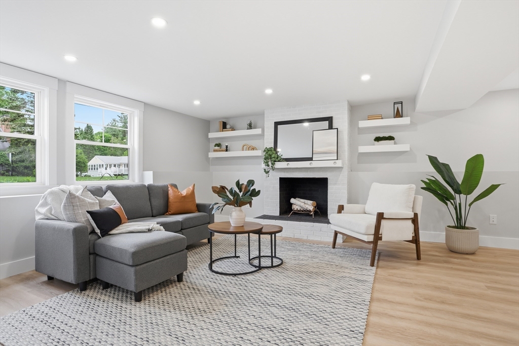 11 Bromfield Road