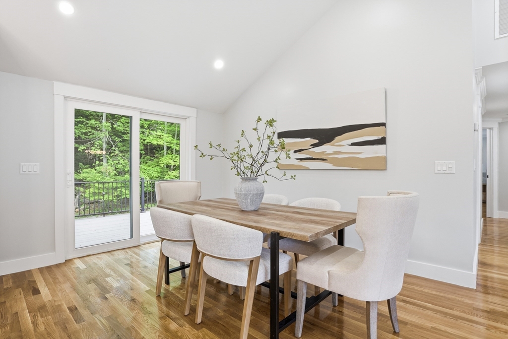11 Bromfield Road