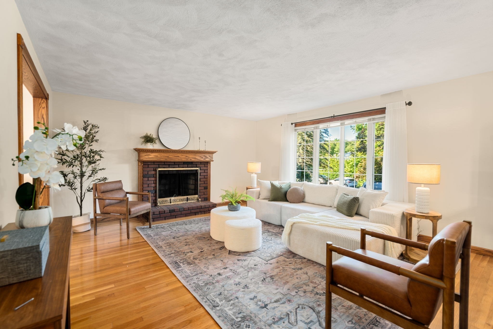 15 Bear Hill Rd