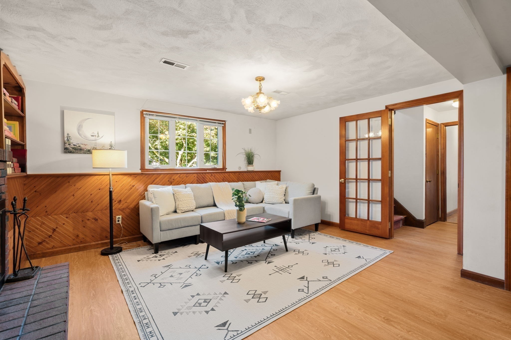 15 Bear Hill Rd