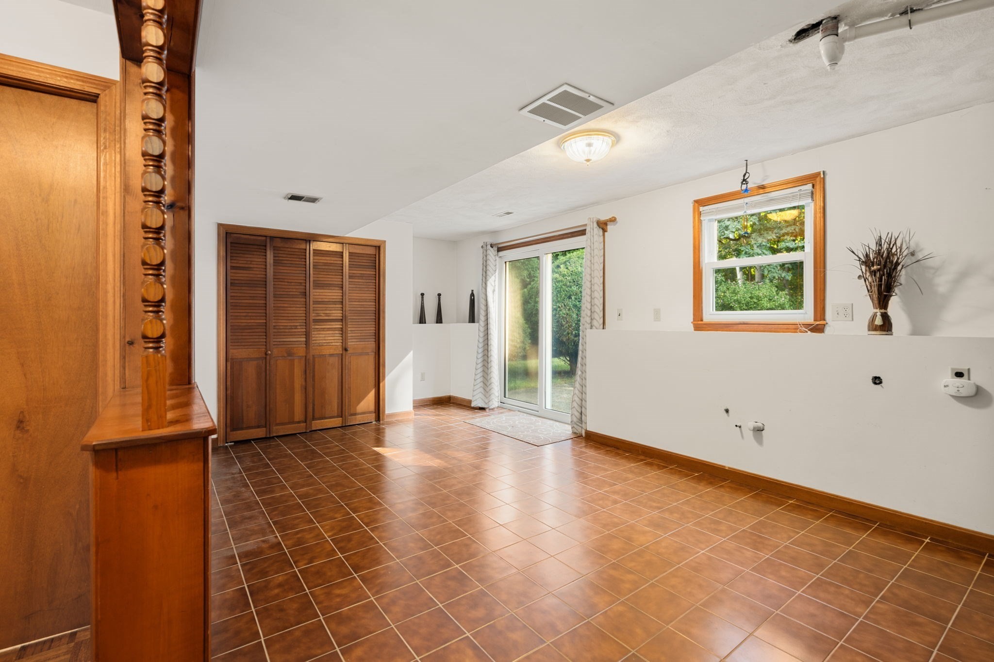 15 Bear Hill Rd