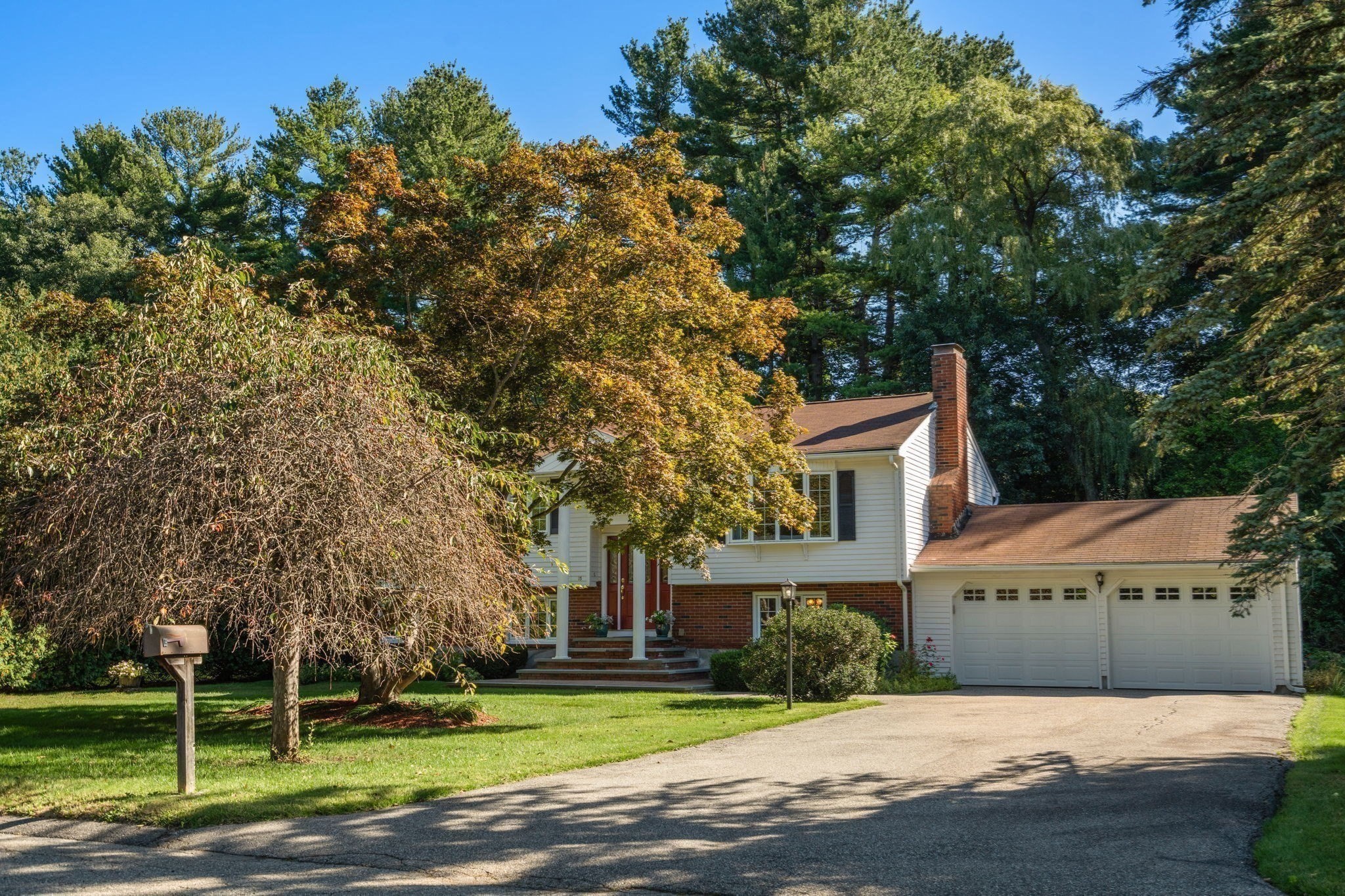 15 Bear Hill Rd