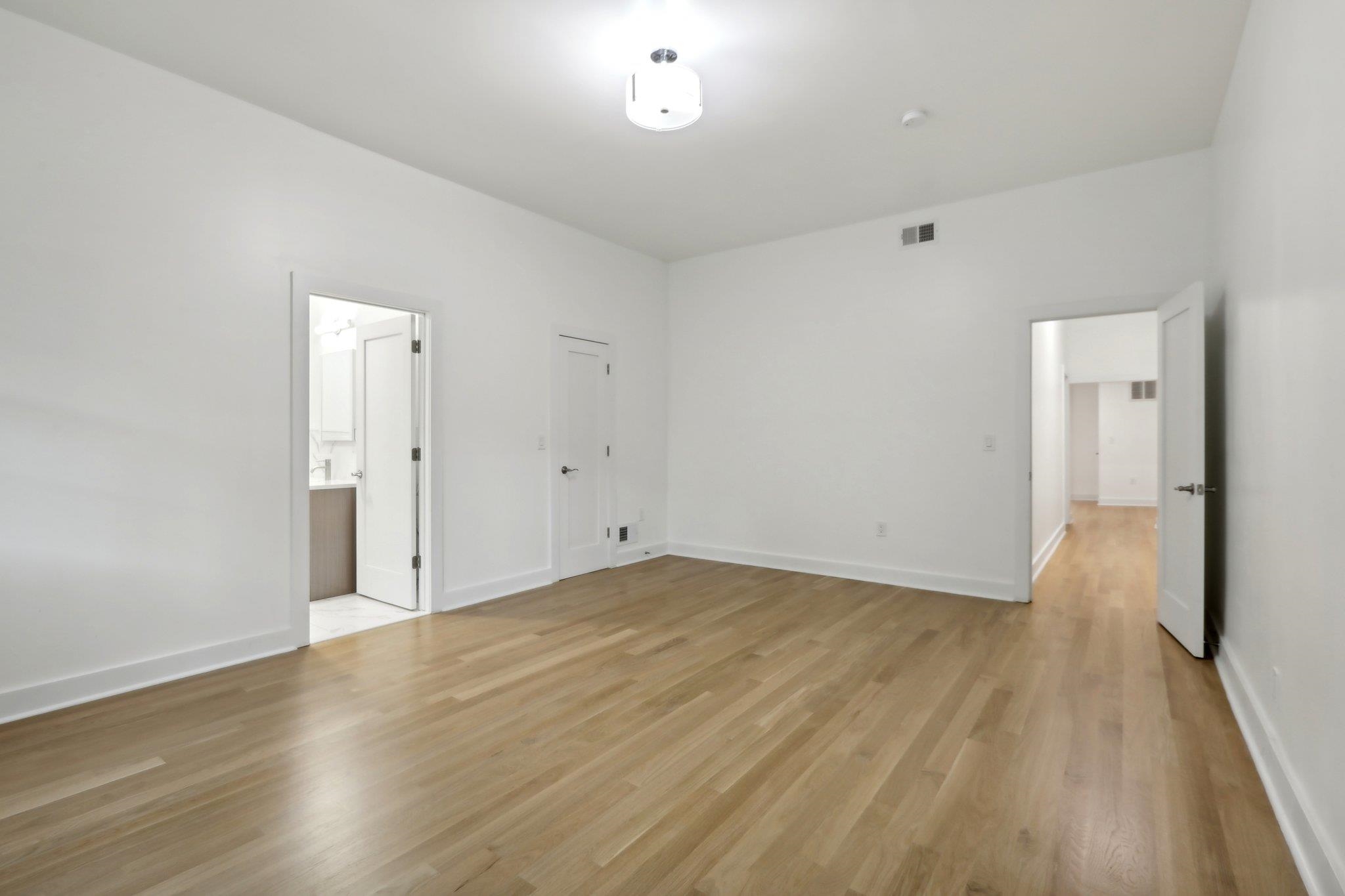 157 BOWERS ST Unit: 1