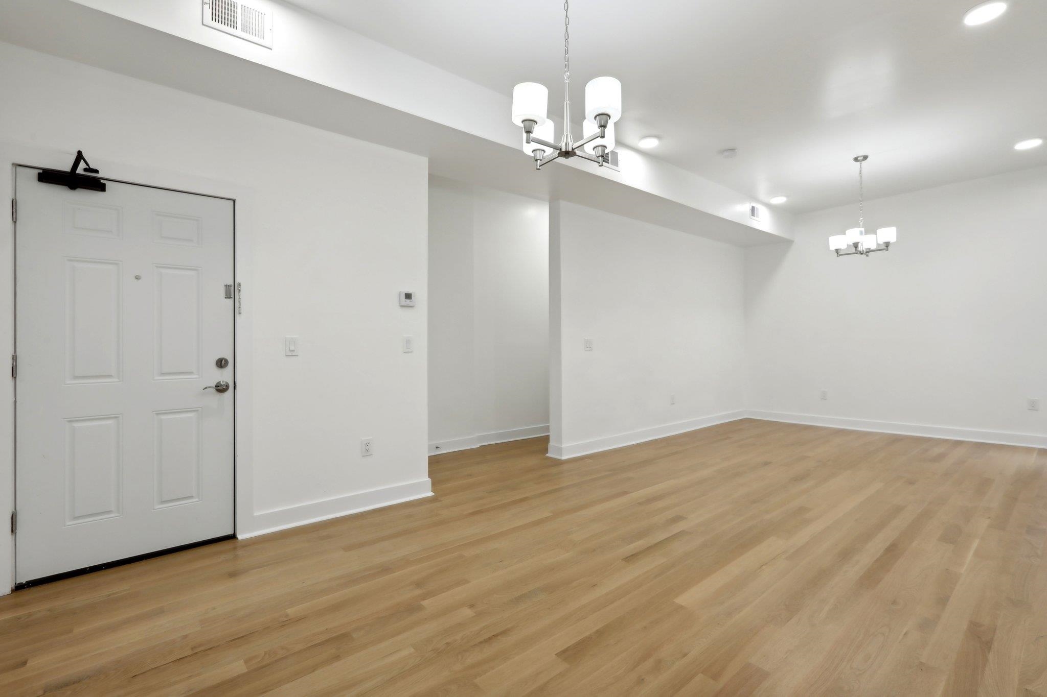 157 BOWERS ST Unit: 1