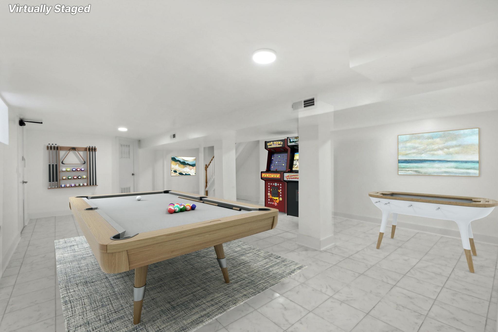 157 BOWERS ST Unit: 1