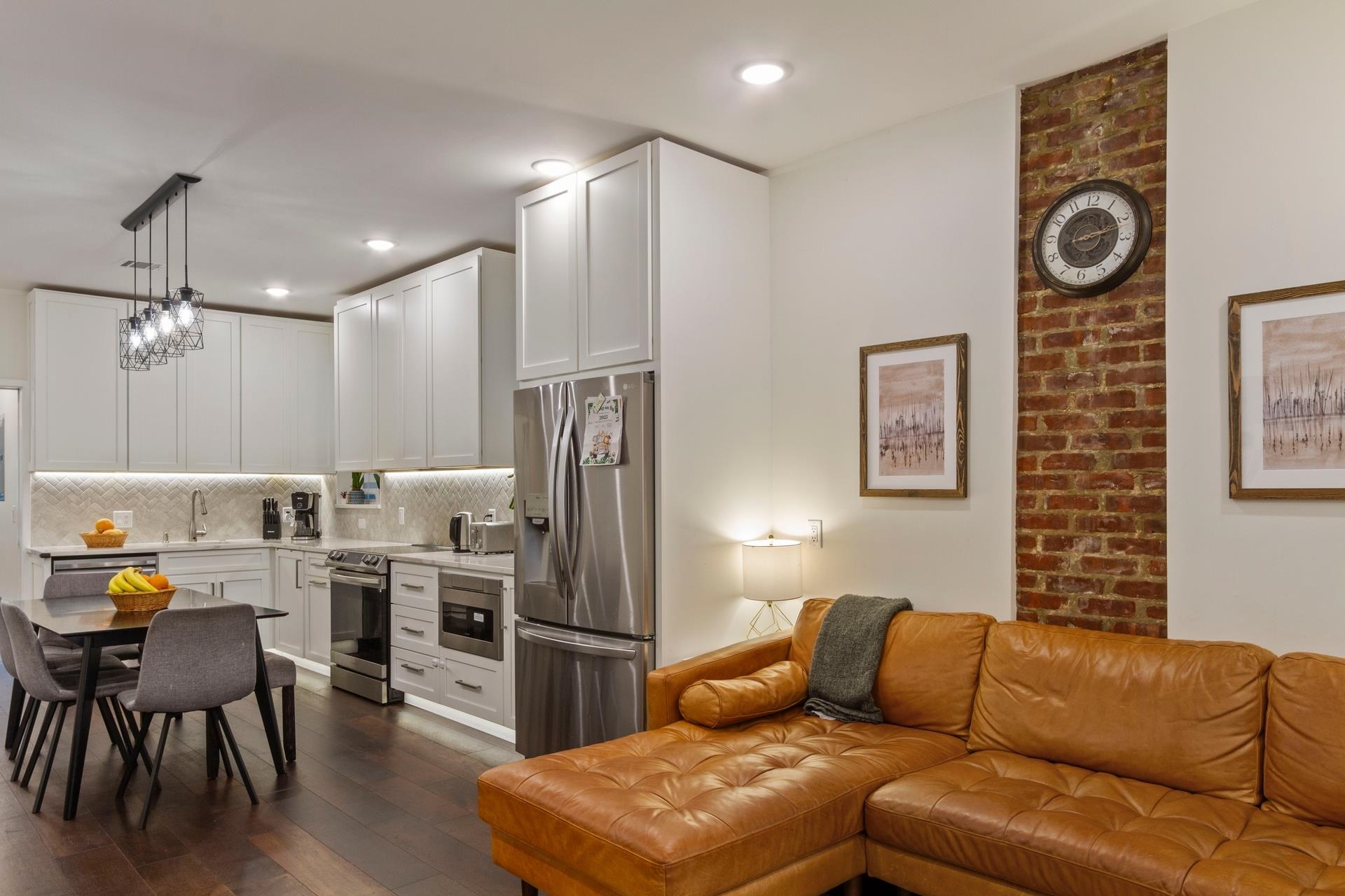 431 GREGORY AVE Unit: 1