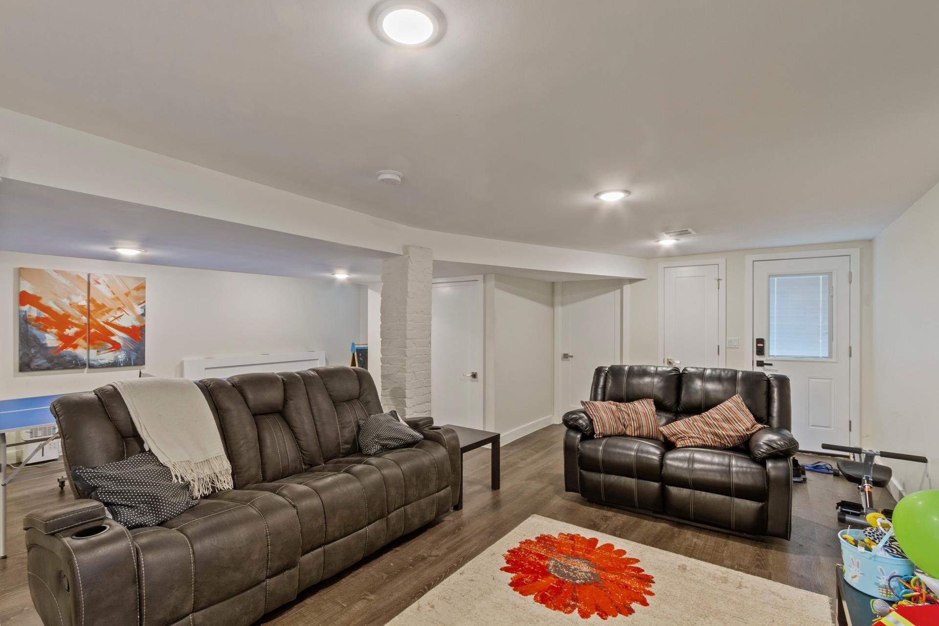 431 GREGORY AVE Unit: 1