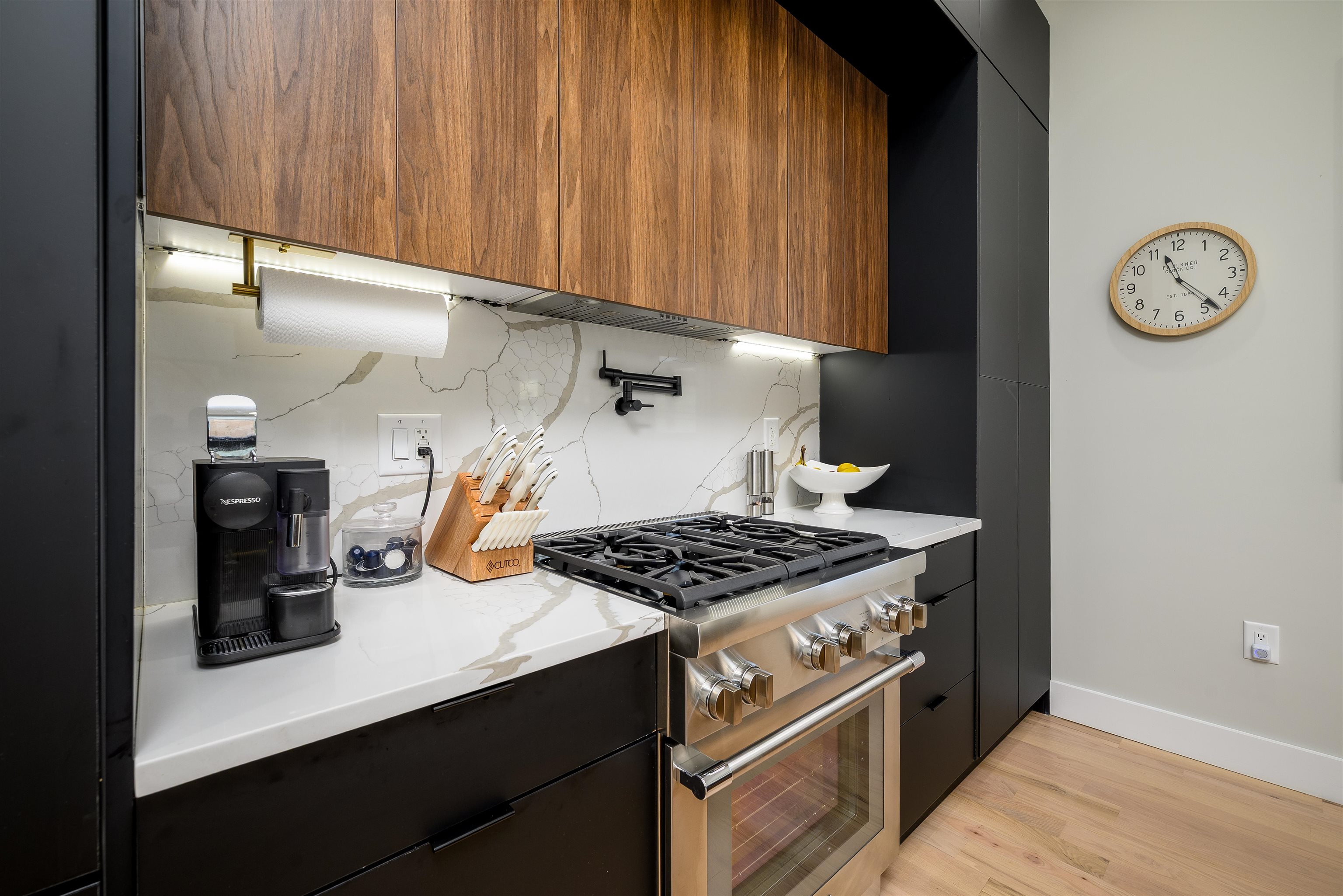 45 CHARLES ST Unit: 1